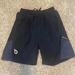 BALEAF Athletic shorts Black Men size large with pockets and in back running